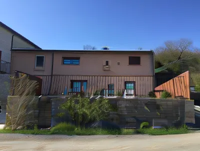 Gîte de Gazelle Chambres d'hôte Hôtels à : Lodève