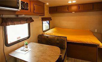 Pocheon Glamping and Caravan