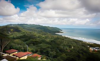Laloon Luxury Suites - Adults Only