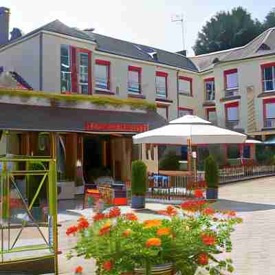 Hôtel Restaurant Saint Hubert Hotel Exterior