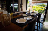 Skylark Bed & Breakfast - breakfast