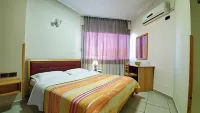 Alvero Hotel Hoteles cerca de Përmet City
