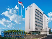 Blue Sky Hotel Petamburan Hotels near GBK Madya Stadium