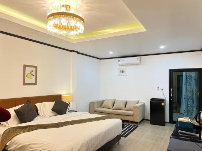 Hori hotel Hotels in Khu Mueang
