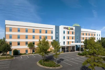 Home2 Suites by Hilton Tallahassee State Capitol Các khách sạn gần Co-Cathedral of St. Thomas More