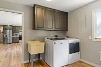 Mountain Bliss! a Beautiful Kalispell Home Hotels in Kalispell