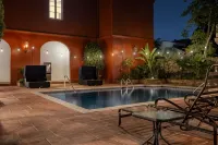Le Richelieu in the French Quarter - Pools