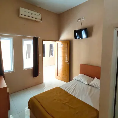 Fajar Guest House Hotell i Arjuna