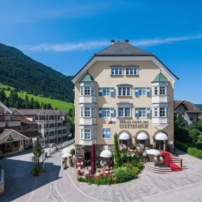 Classic Hotel am Stetteneck Hotels near Seceda