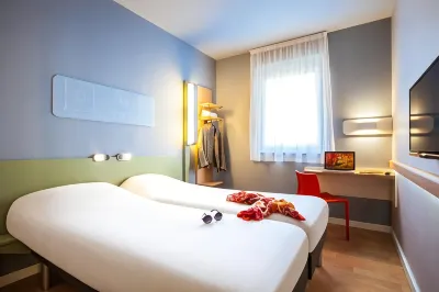ibis budget Sens Hotels near Stade de la fosse au vache