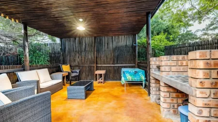 Dreamfields Guesthouse Отели в г. Хейзивью