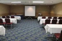 Days Inn & Suites by Wyndham Bridgeport - Clarksburg Hotel di Bridgeport