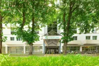 Palangos Vetra Hotels near Palangos parko administracija ir oranžerija