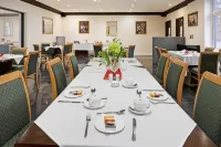 OYO the Baltimore Hotel فنادق في مدليسبره