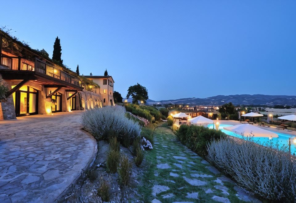 hotel overview picture