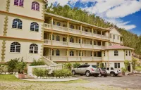 Rejens Hotel Các khách sạn ở Paix Bouche