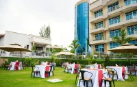 Madras Hotel and Apartments - Condos