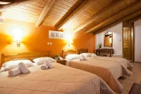 Pan Hotel Hotels near Tholos of Athena Pronaia