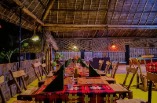 로열 원더스 호텔