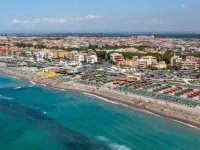 Lido di Ostia 1933 Hotels near Lido Centro Train Station