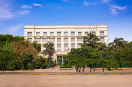 레몬 트리 프리미어 2 구루그람  호텔