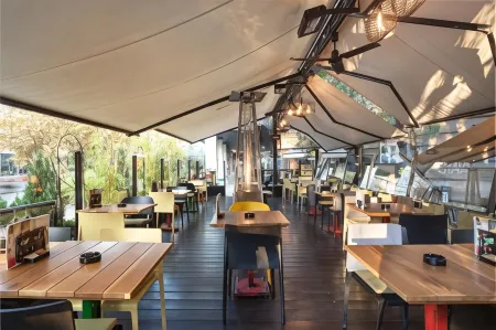 Kombinat Rooms City Center Отели в г. Сремски Карловци