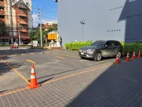Mai Hotel - parking