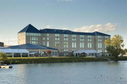 41 Lakefront Hotel, Trademark Collection by Wyndham Hotels in Geneva