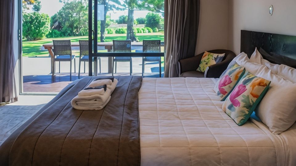 Paroa Hotel