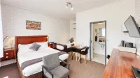 Sun Centre Motel