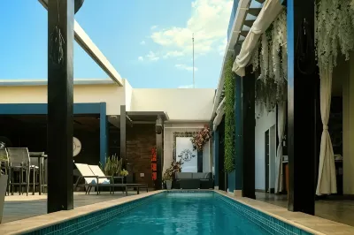 R Hotel Kingston Các khách sạn gần Blue Mountain Peak