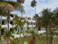 Hotel Club Akumal Caribe Hotels in Akumal