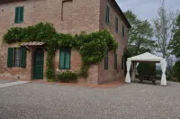Agriturismo Il Poggiarello فنادق في Sovicille