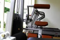 Crystal Lotus Hotel Yogyakarta - Fitnessstudio