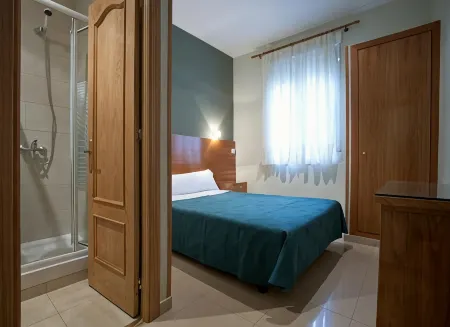 Hostal Zabala Отели рядом с достопримечательностью «Faunia»