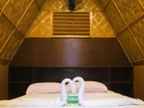 Loboc Nipa Huts Cottages Rental ロボックのホテル