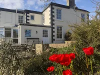 The Glenerne Guest House Hotels near Fast Castle
