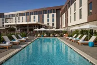 The Ameswell Hotel - Uima-altaat