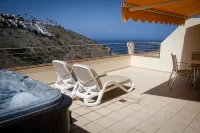 Holiday Club Sol Amadores - parking
