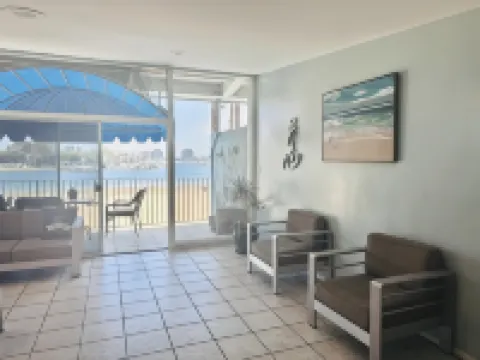 Foghorn Harbor Inn Hotels in Marina del Rey