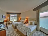 Oceanic Khorfakkan Resort & Spa Hotel a Khor Fakkan