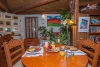 Inn on la Loma Plaza - Breakfast