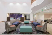 La Quinta Inn & Suites by Wyndham Omaha Airport Downtown Hotels in Carter Lake