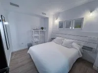 ZUR Boutique Hostel