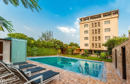 Zone Connect by the Park,Udaipur Hotels near Amrakh Mahadev