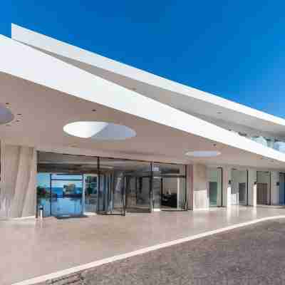 Sunny Villas Resort & Spa Hotel Exterior