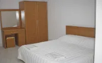 Thana Place Charunsanithwong 34 - Motels