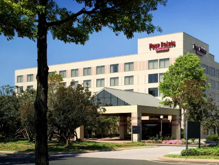 Four Points by Sheraton Philadelphia Airport Отели в г. Дарби Тауншип