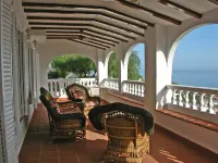 Villa Mimosa Hotels in Velilla-Taramay