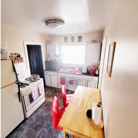 Bright & Cozy Room Peaceful Dover Stay Отели в г. Довер